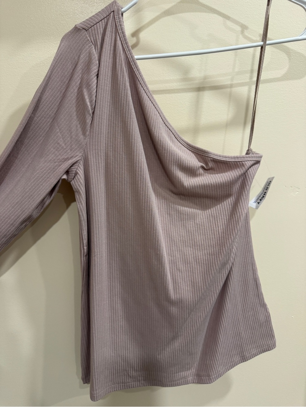 Old Navy Asymmetric Ribbed Knit Top in Dusty Mauve